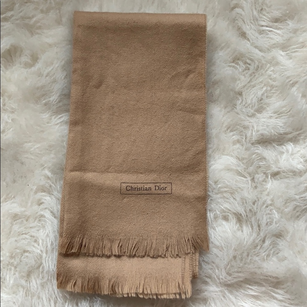 Dior scarf
